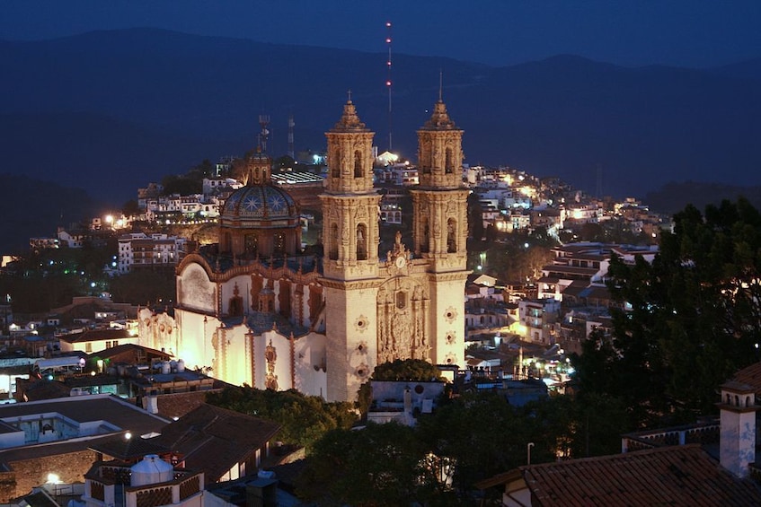 Mexico: Private tour to Taxco & Xochicalco