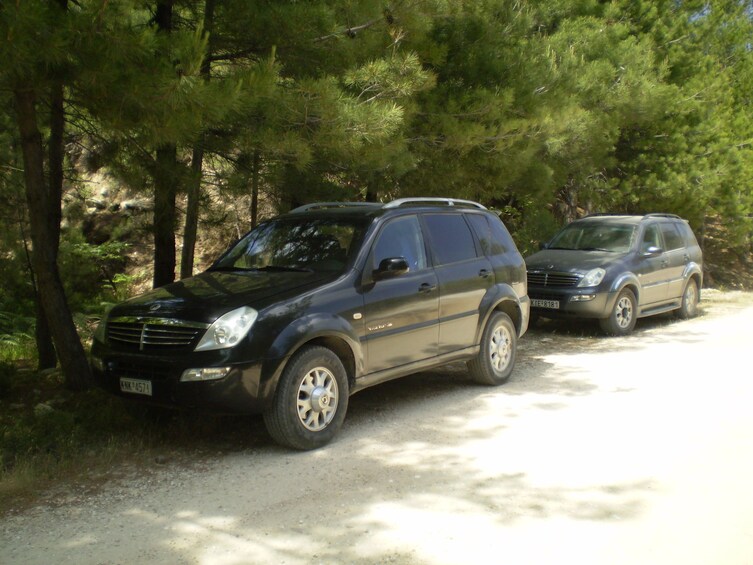 Safari 4 WD Vehicle & BBQ