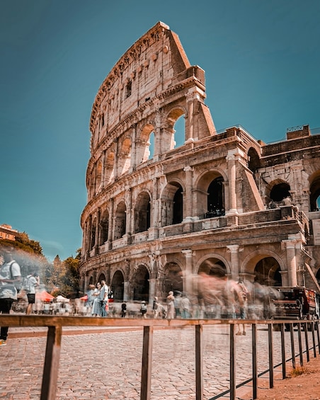Colosseum Skip the line ticket: Self Guided Tour 