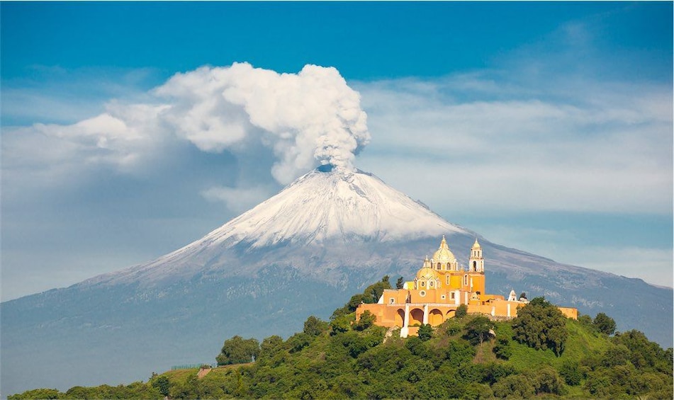 Mexico: Puebla, Tlaxcala & volcano hiking