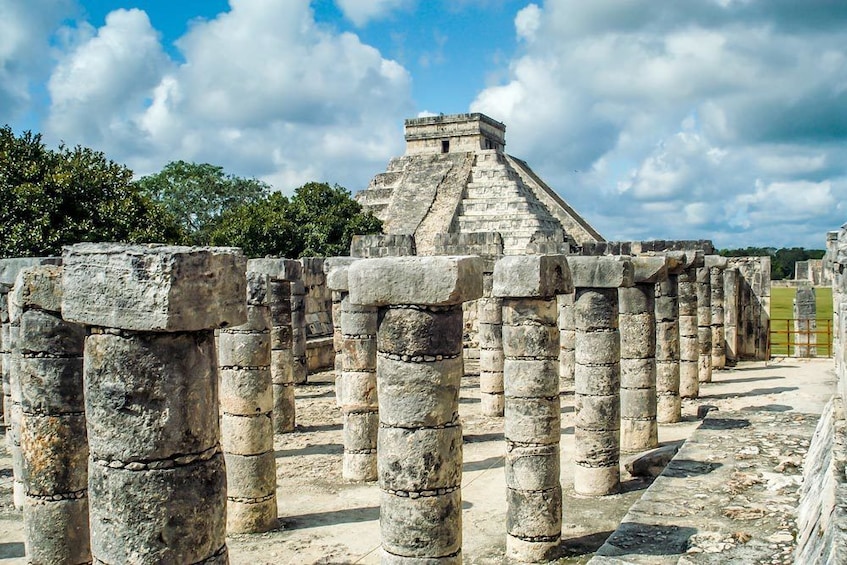 Private Tour Chichén Itza All Inclusive with Cenote Hubiku