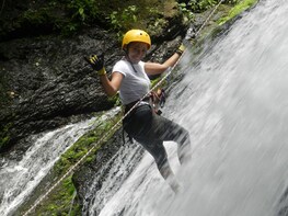 Rappel & Hot Spring