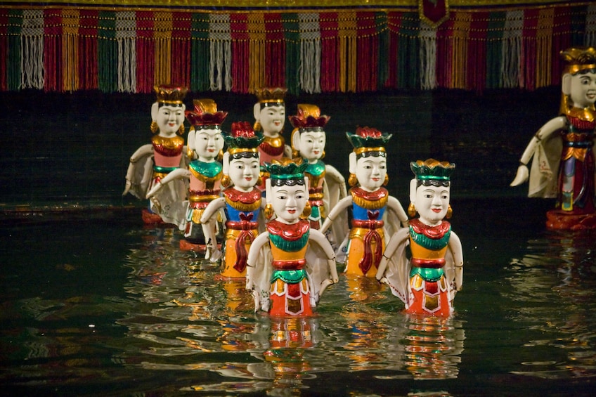 Hanoi Evening Water Puppet Show, Street Food & Walking Tour