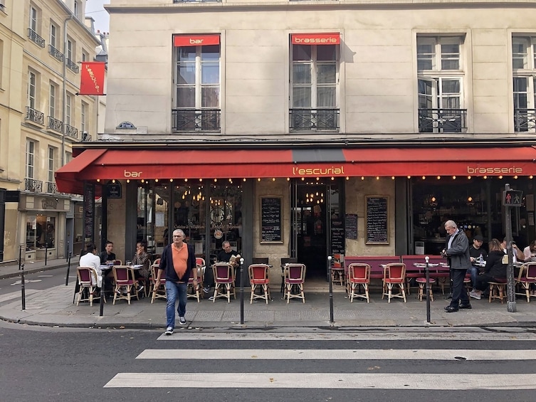 Explore the Old-World Charm of Le Marais