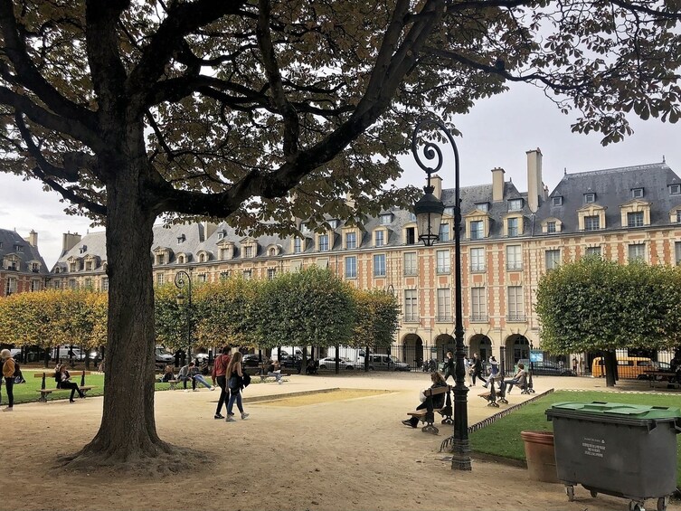 Explore the Old-World Charm of Le Marais