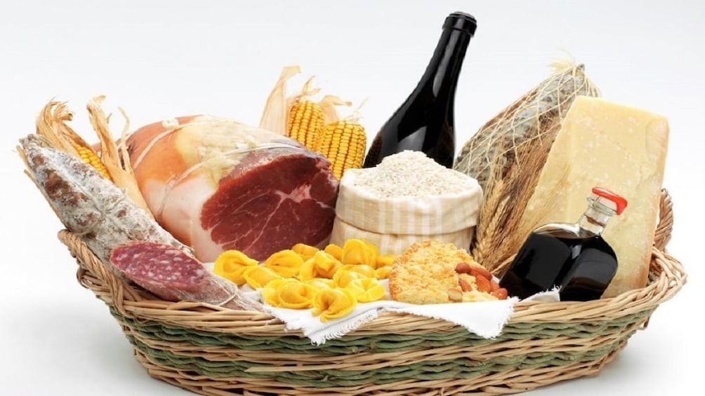 Emilia-Romagna's Typical Products Tasting Tour from Parma