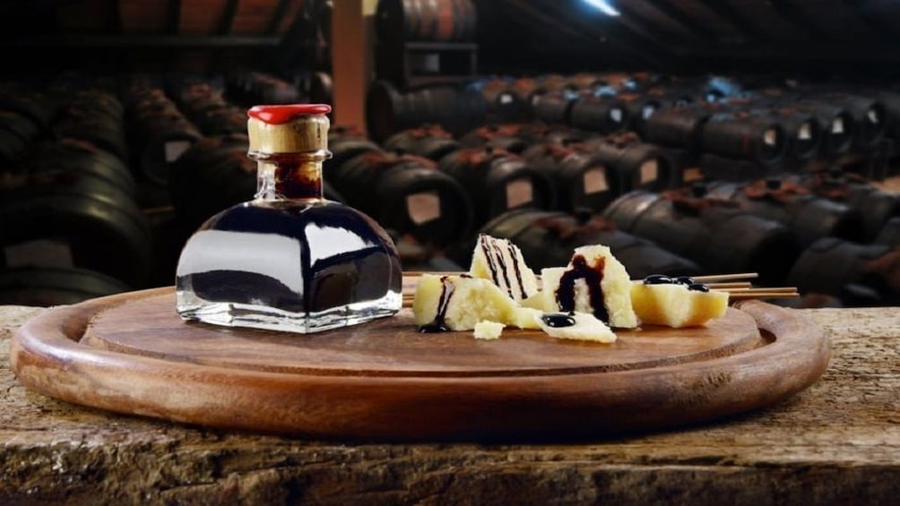 Emilia-Romagna's Typical Products Tasting Tour from Parma