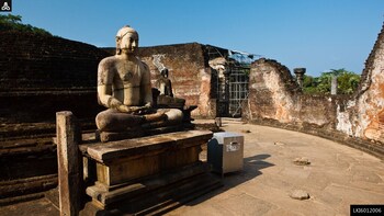 Polonnaruwa and Minneriya from Kandy (Private Day Tour)