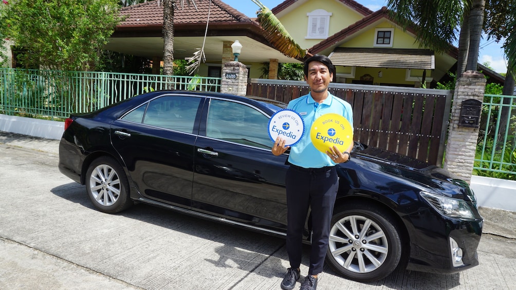 Phuket Airport Transfer with Fast Track Pass