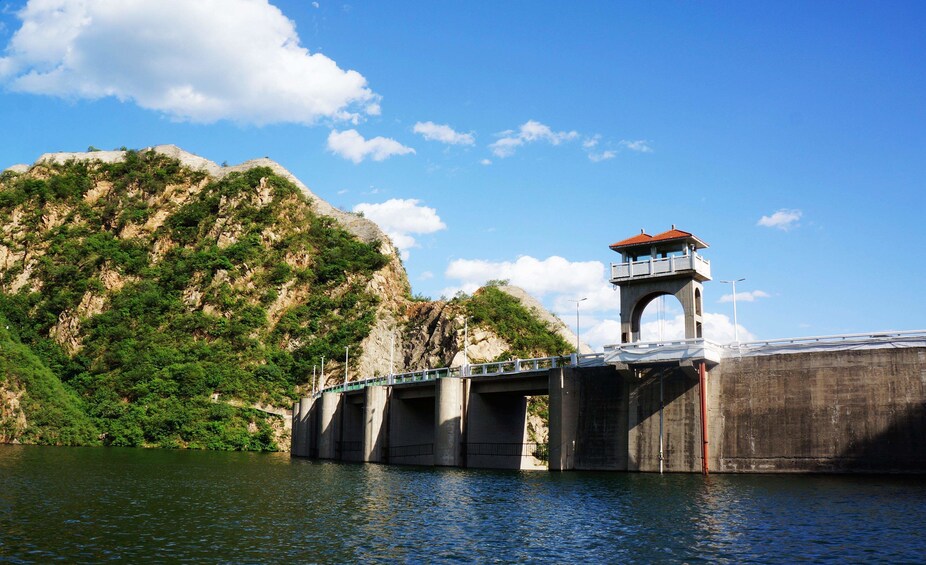 Mutianyu and Huanghuancheng Great Wall Group Tour
