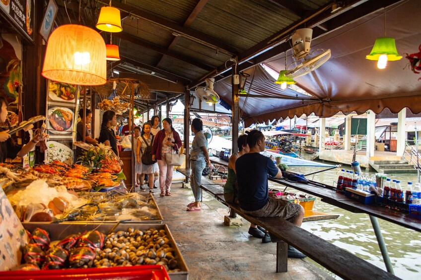 Amphawa Floating Market & Maeklong Market Small Group Tour