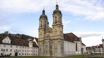 1 Hour Private Walk of St. Gallen with a Local