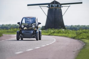 Electric drive it yourself Countryside GPS audio tour