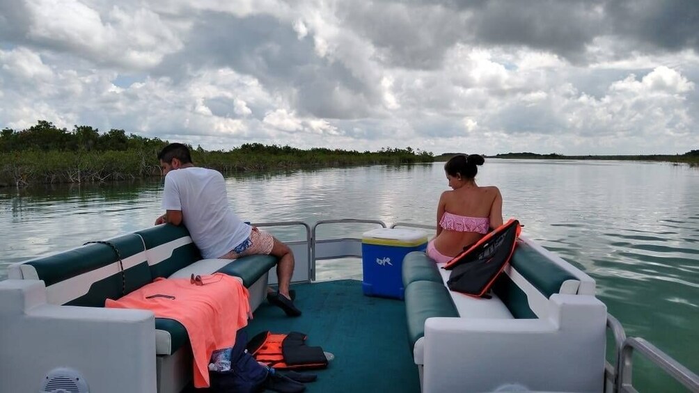 Bacalar Lagoon of Seven Colors Tour