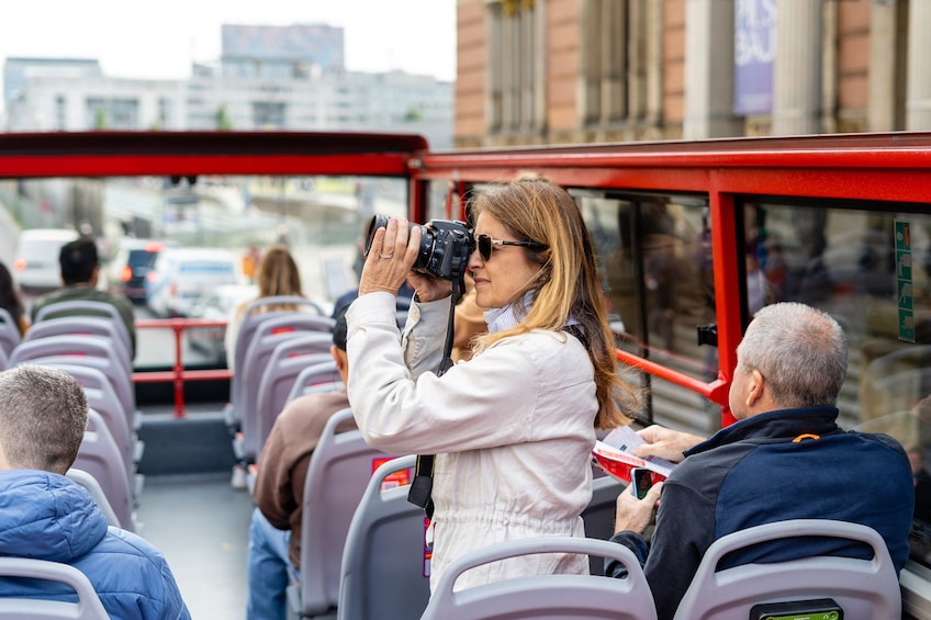 Red Sightseeing Berlin Hop-On Hop-Off Bus with Boat Option