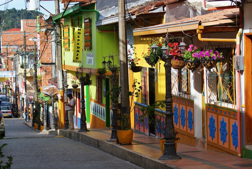 Private Tour : Guatapé & Piedra del Peñol