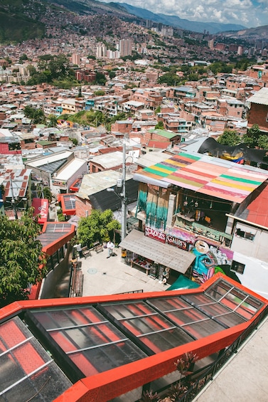 Private Tour: Medellin Graffiti Experience