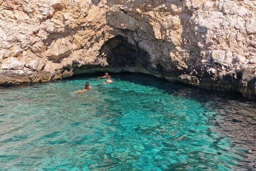  BLUE CAVE & 5 islands tour from Hvar