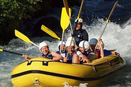 Rafting to Cetina river from Split - Private trip