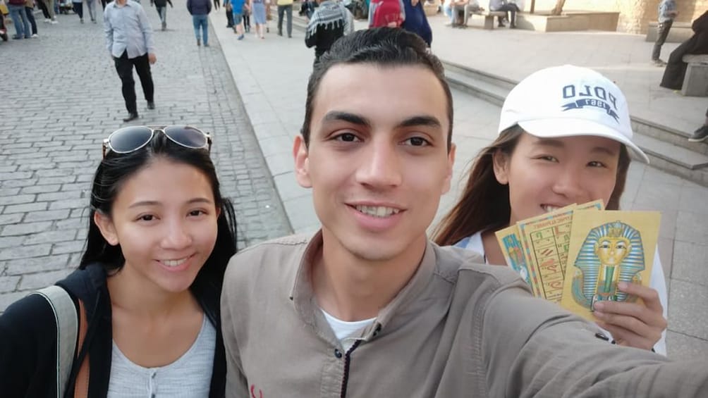 Downtown Cairo Half-Day Tour with Egyptian Dinner