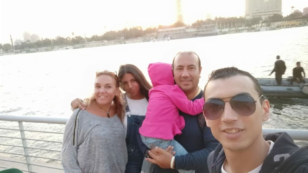 Downtown Cairo Half-Day Tour with Egyptian Dinner