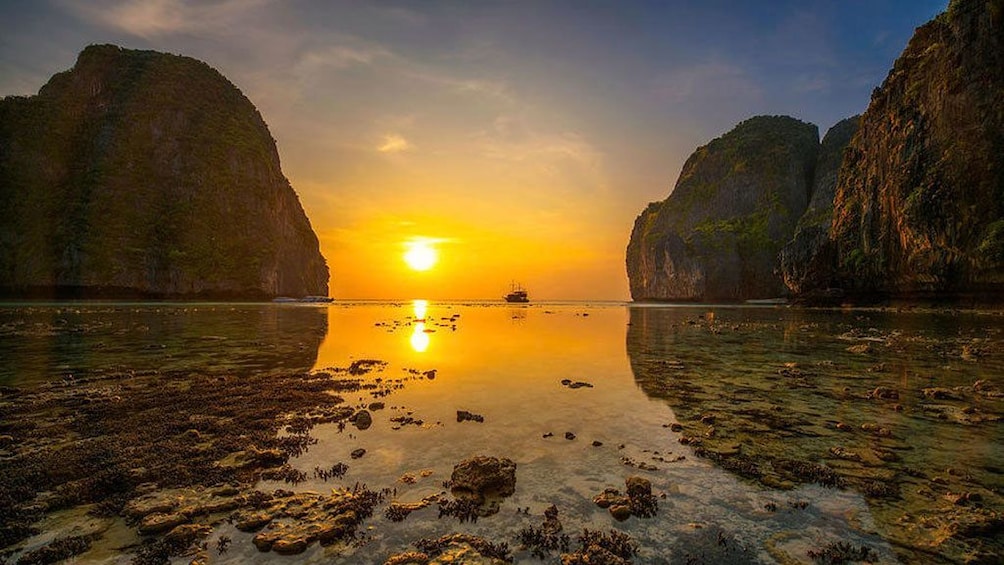Phi Phi Islands Sunset Tour From Phi Phi by Longtail Boat