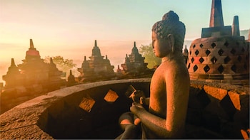 From Yogyakarta: Borobudur Sunrise & Prambanan Private Tour