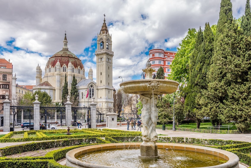 Private Tour: Madrid Highlights and Hidden Gems