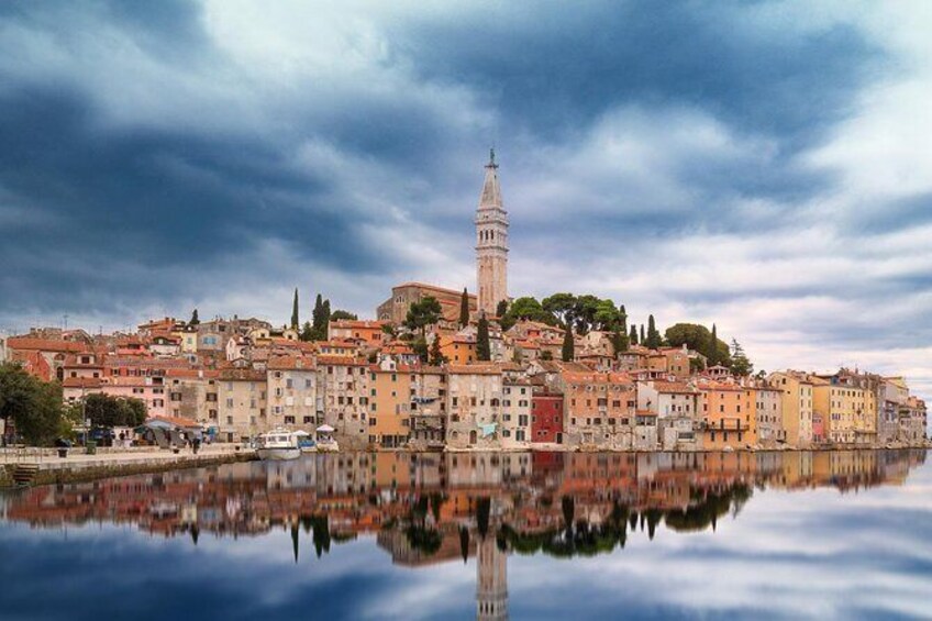 Show item 1 of 2. rovinj