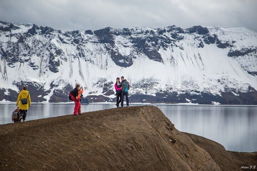 Askja & Holuhraun, Super Jeep Day Tour from Lake Myvatn