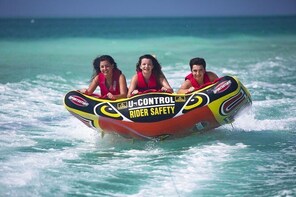 Maafushi: Banana & Tube Ride