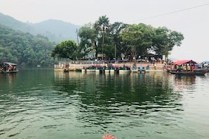 Pokhara City Tour by Sharing Bus