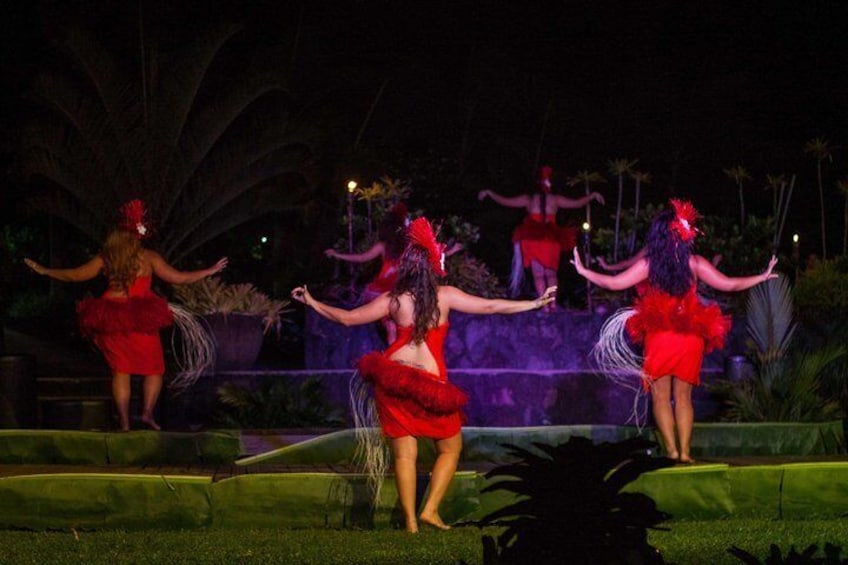 Island Show Fiafia Night @ Le Manumea Hotel