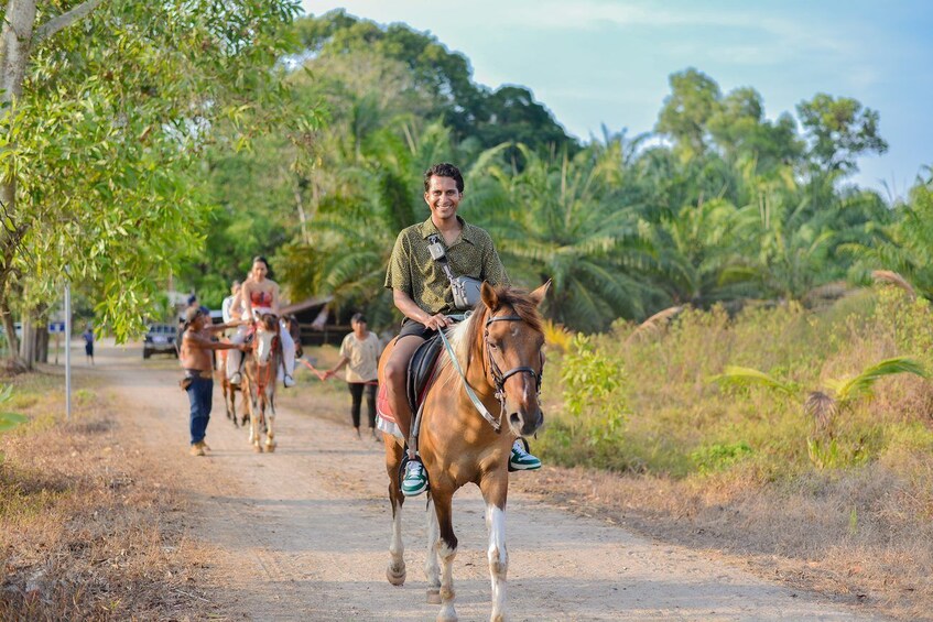 1 Hour Horse Riding Tour On The Beach Krabi