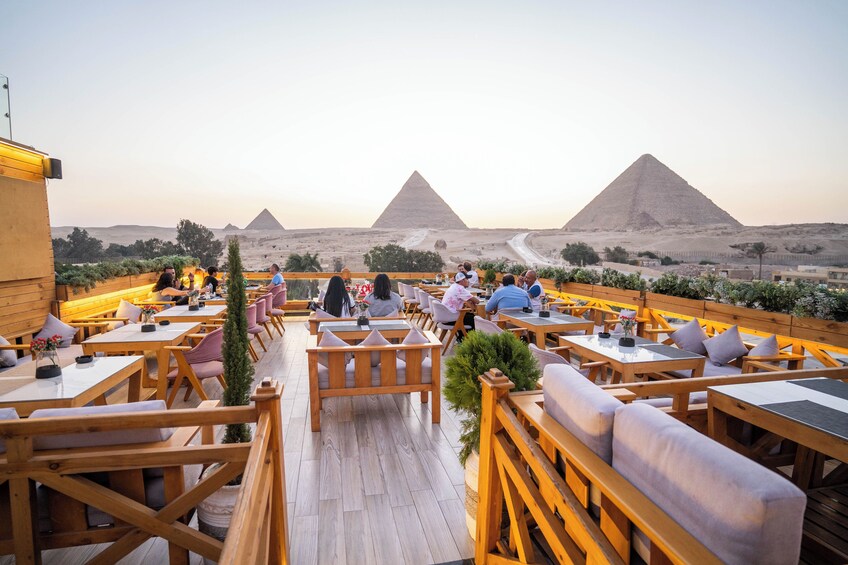 Private Lunch With Pyramids View at Great Pyramid Inn