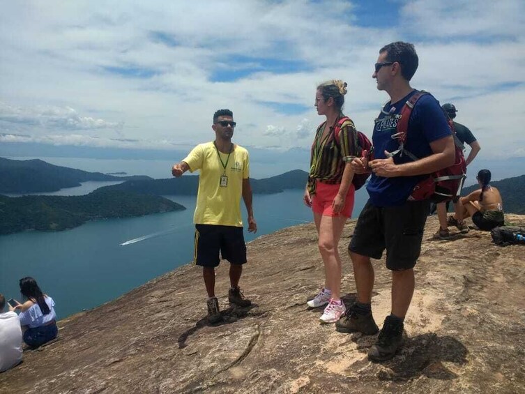 Trekking Pico do Mamanguá 