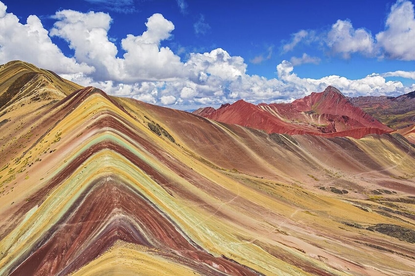 Rainbow Mountain Vinicunca Small Group