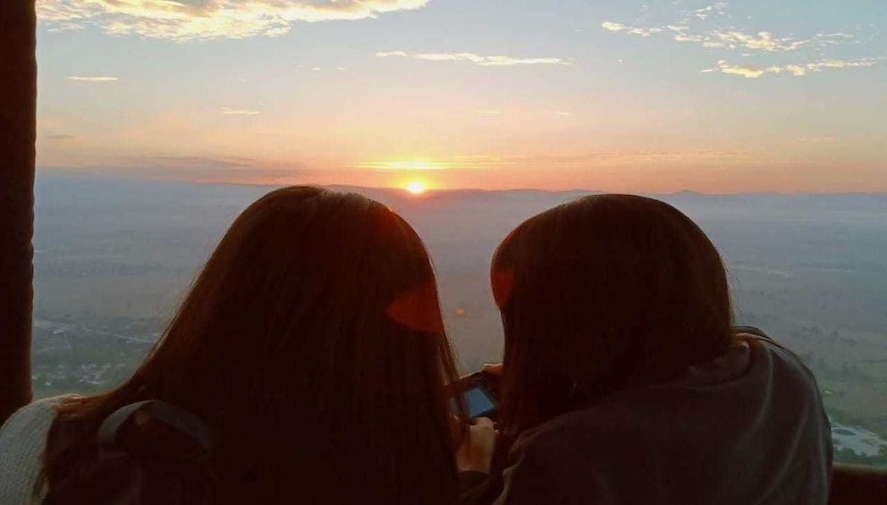 Guests on the early morning Hot Air Balloon ride in Chiang Rai 