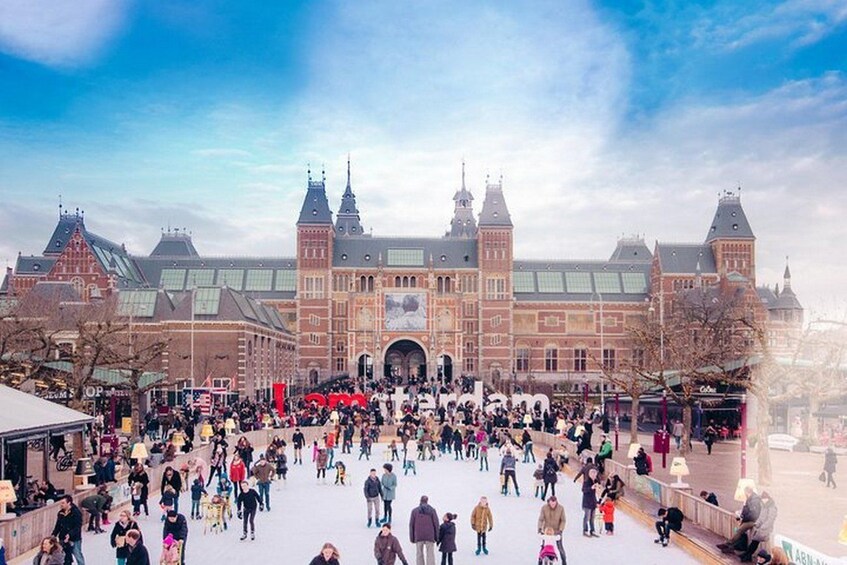 Christmas Lights and Festive Delights in Amsterdam