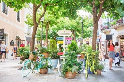 La Roca Village Silver Shopping Experience with €50 Gift Card