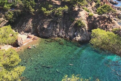 Walking Tour Costa Brava, Medieval Towns and Girona