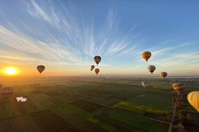 Luxury Hot Air Balloon Riding in Luxor