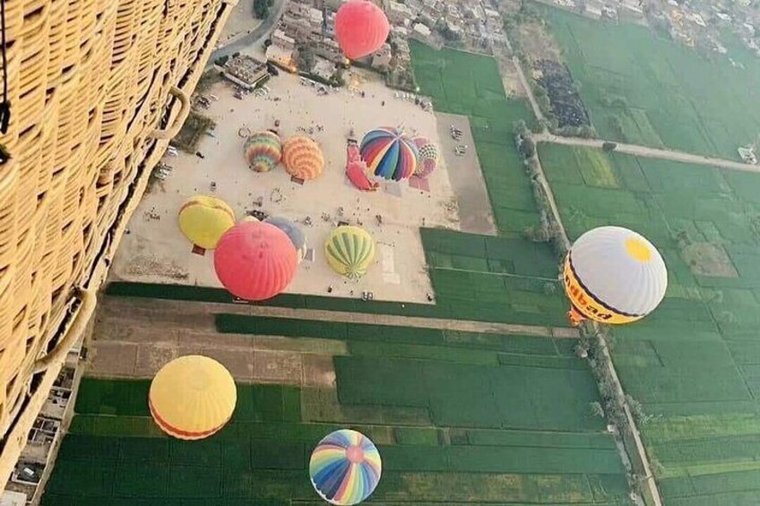 Luxury Hot Air Balloon Riding in Luxor