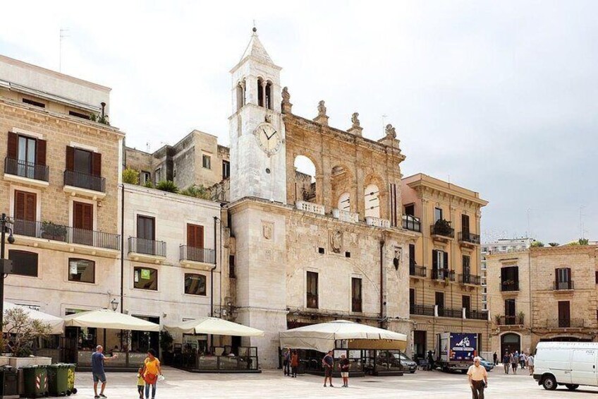 Bari Self-Guided Audio Tour