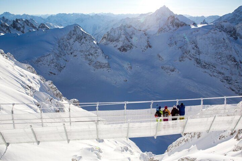 TITLIS Cliff Walk