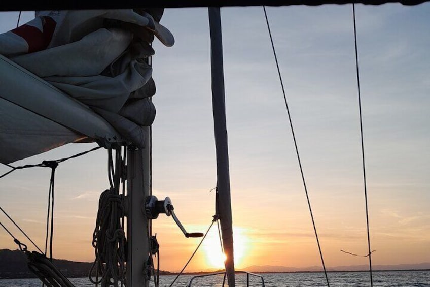 Townsville Sunset Sail Cruise Boat Tour Charter Hire Sailing Hire