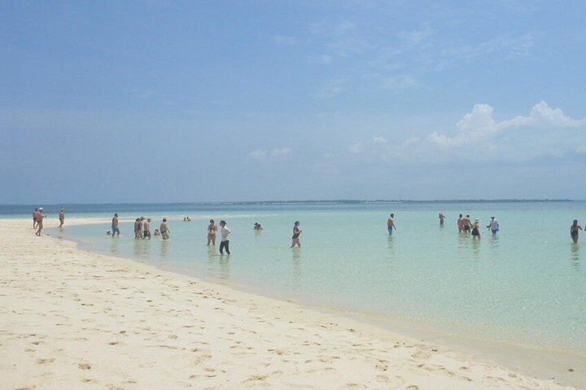White Sand Beach