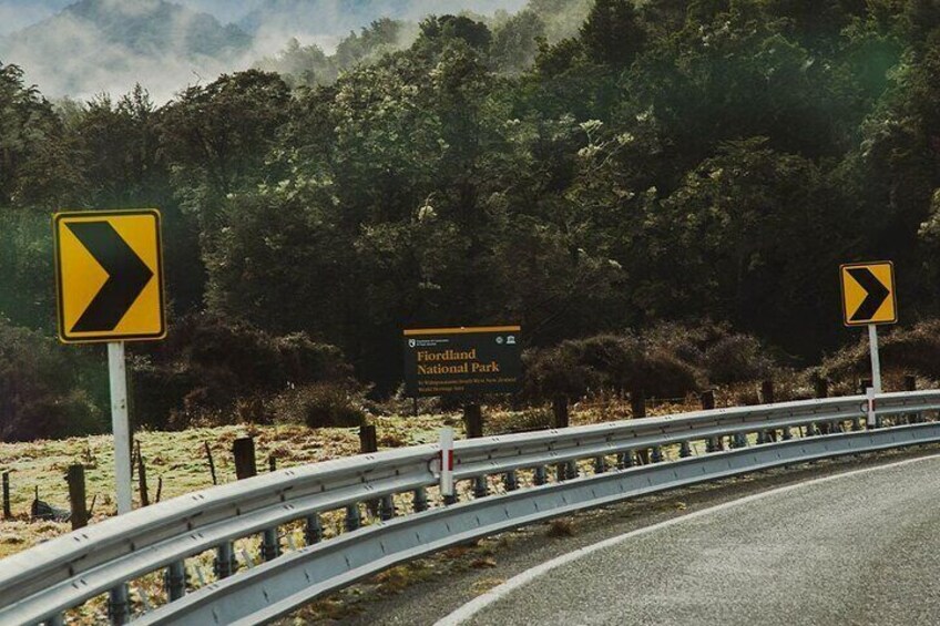 Full-Day Milford Sound Extraordinaire Tour from Te Anau