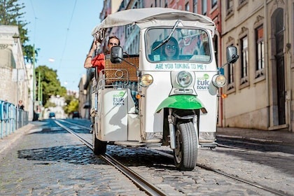 Lisbon: 1-Hour City Tour on a Private Tuk Tuk