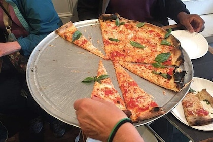 Williamsburg Bites: Brooklyn Food Tour av Like A Local Tours